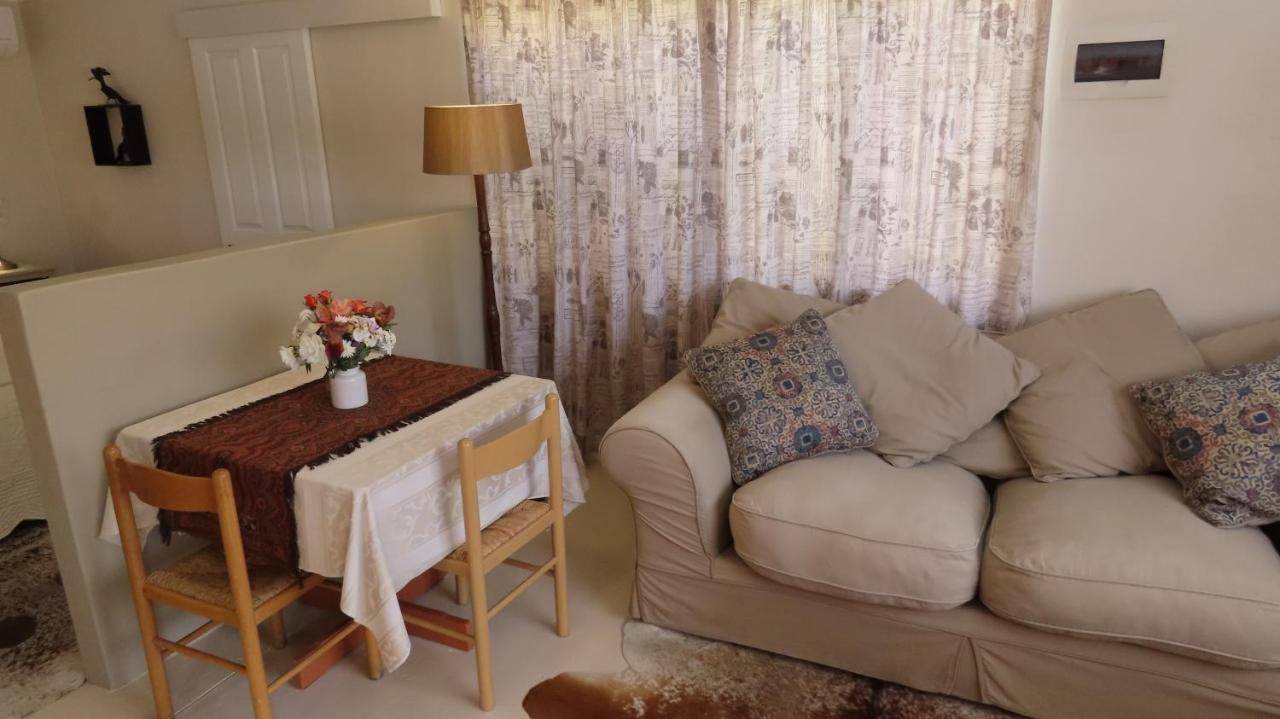Anchorage Inn Guesthouse มอนตากู ภายนอก รูปภาพ